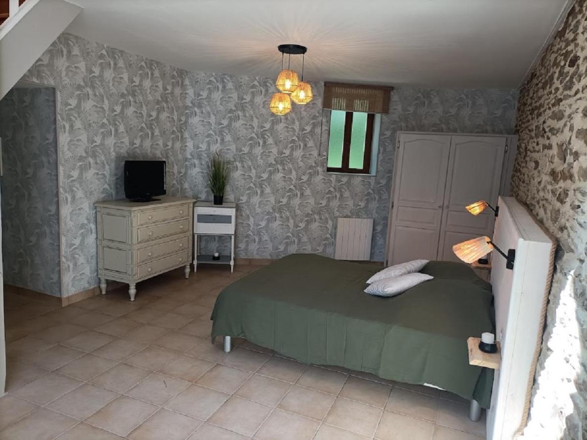 Le Moulin De Benneville Chambres D'Hotes, Petit Dejeuner Compris Cahagnes Ngoại thất bức ảnh